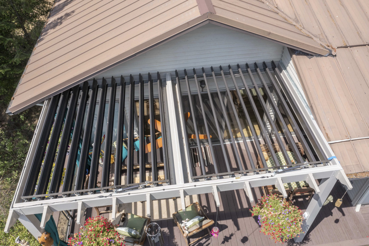 Cabin-louvered-roof-top Louvered Roofs - Blueflower Sunrooms