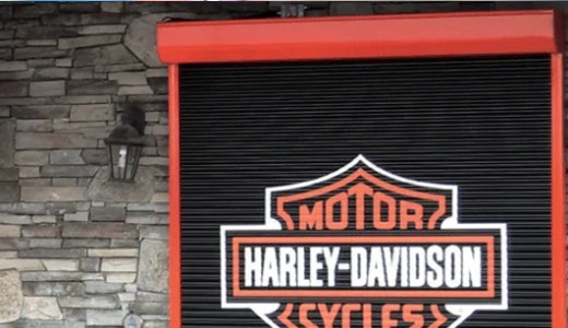 Customized Graphics Customized Graphics Roll Shutters